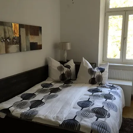 Saggen Large Flat Innsbruck