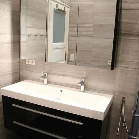 Apartment Saggen Large Flat Innsbruck